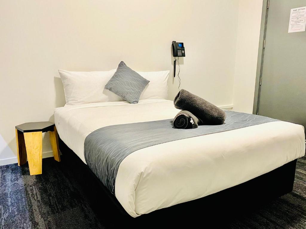 Gamma Hotel room 2
